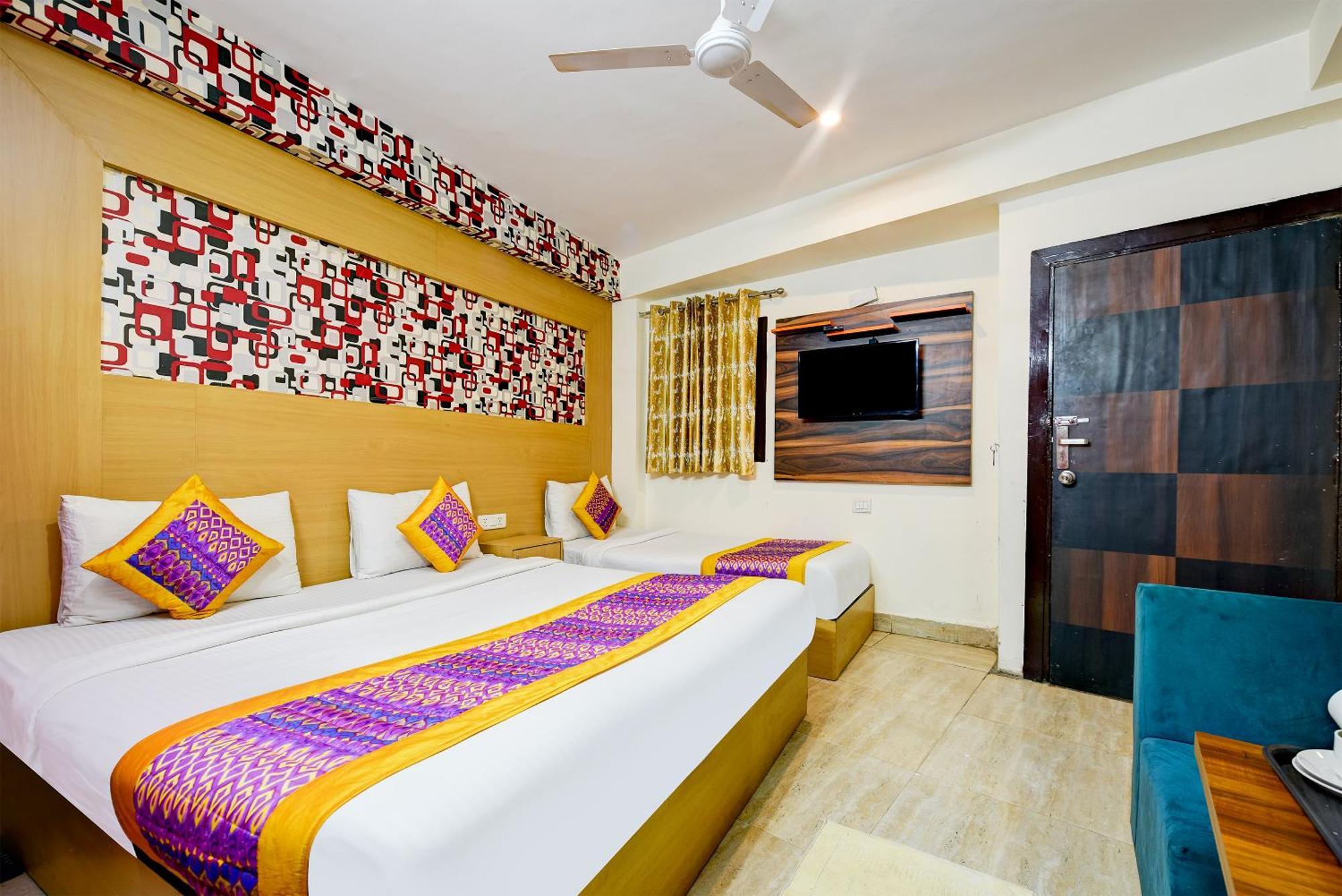 Majestic Park B & B At Airport New Delhi Exterior photo